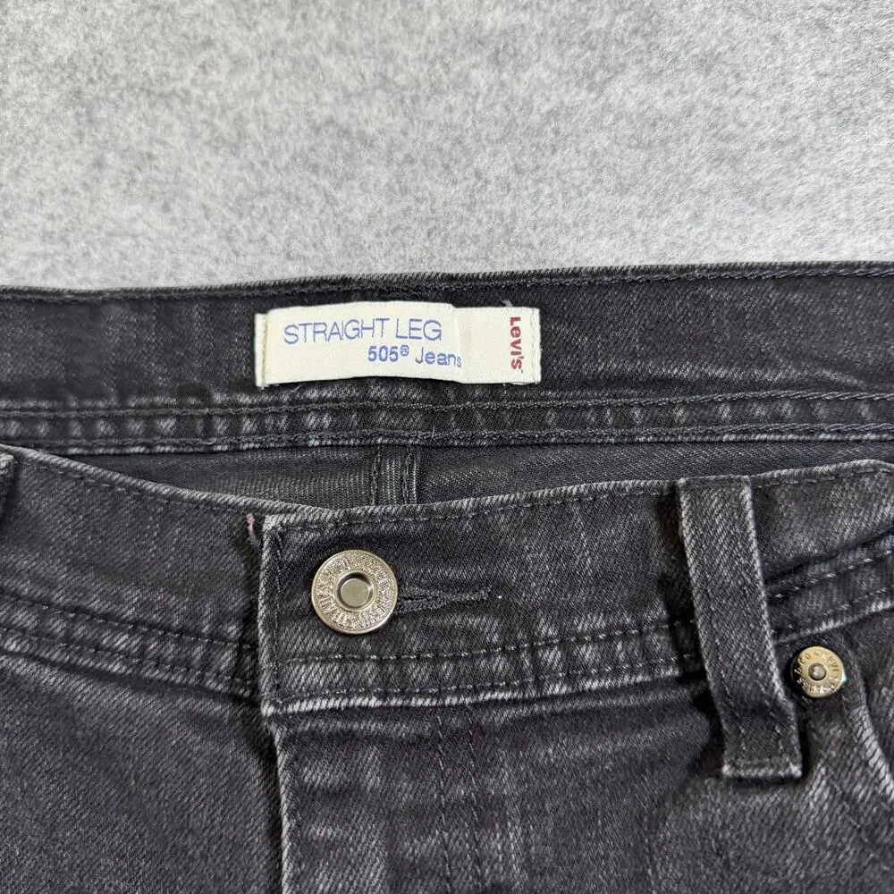 Levi's 505 Straight Leg Jeans Womens 12 Black Faded Denim Button Fly Mid Rise
